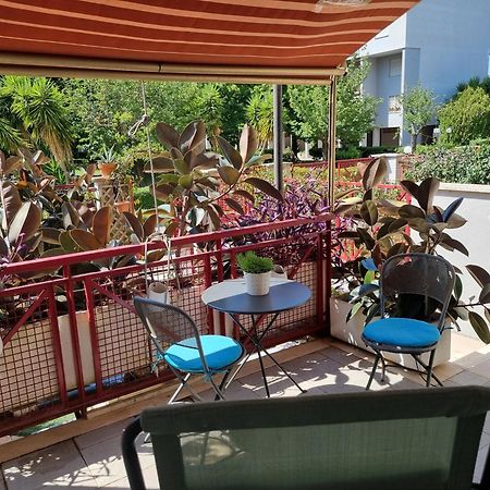 רומא Intero Appartamento Con Giardino E Parcheggio מראה חיצוני תמונה